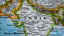 India's coastline extends to 7,517 kilometres